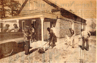 The First Pamlico Library, 1964, on the courthouse property in Bayboro. First Pamlico Library 1964 Image